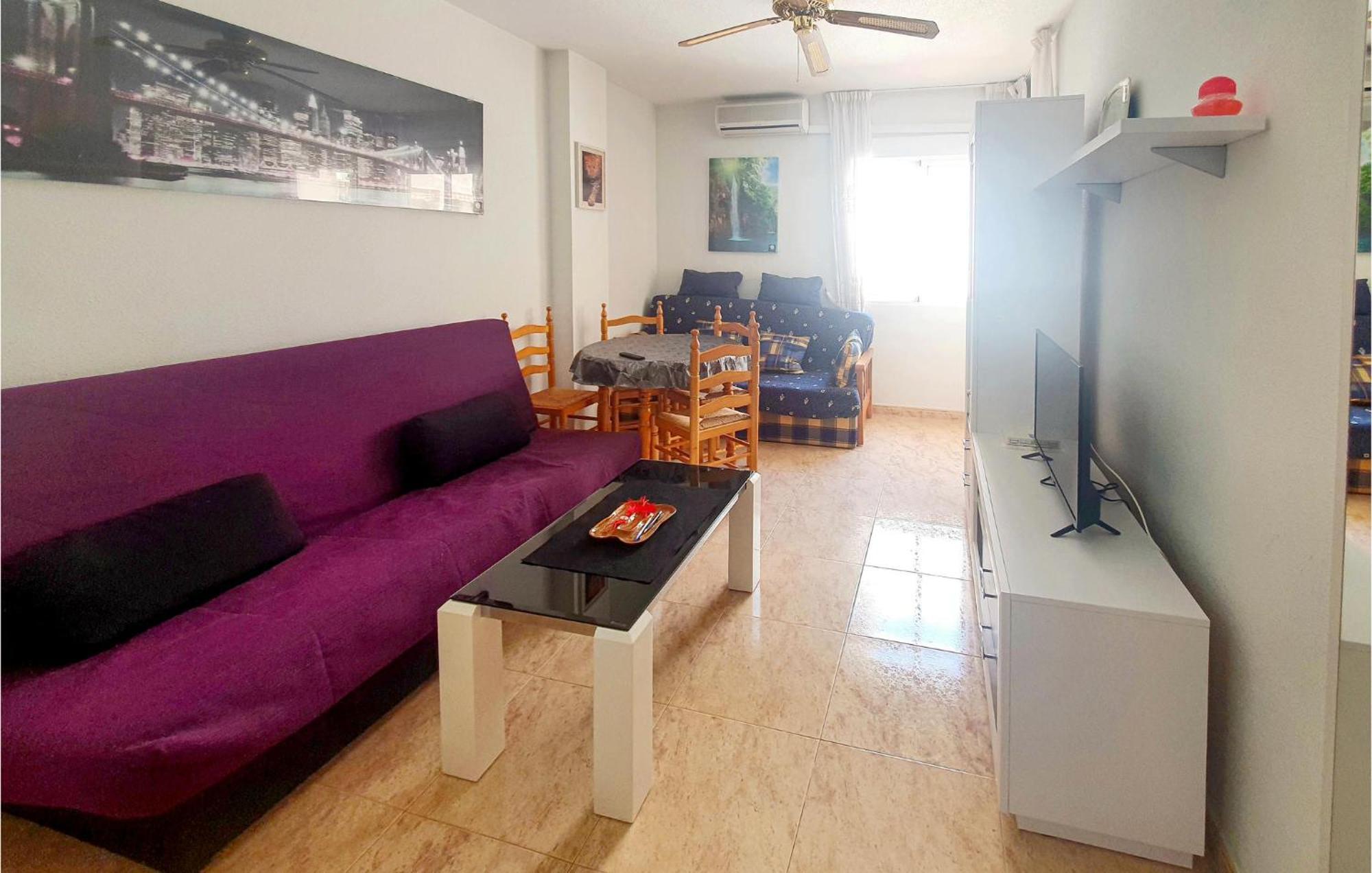 1 Bedroom Pet Friendly Apartment In Torrevieja Exteriör bild